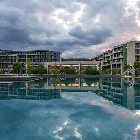 Hvd Reina Del Mar - Premium Service & Free Parking Hotel