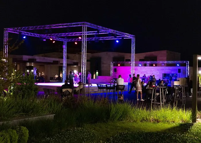 Hvd Reina Del Mar - Premium Service & Free Parking