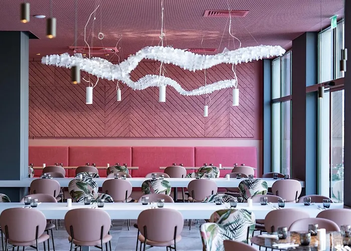 Hotel Hvd Reina Del Mar - Premium Service & Free Parking Obzor